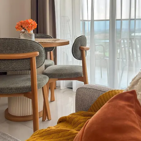 Qoople Ocean One-bedroom - Your Cozy By The Mediterranean Sea * Alanya